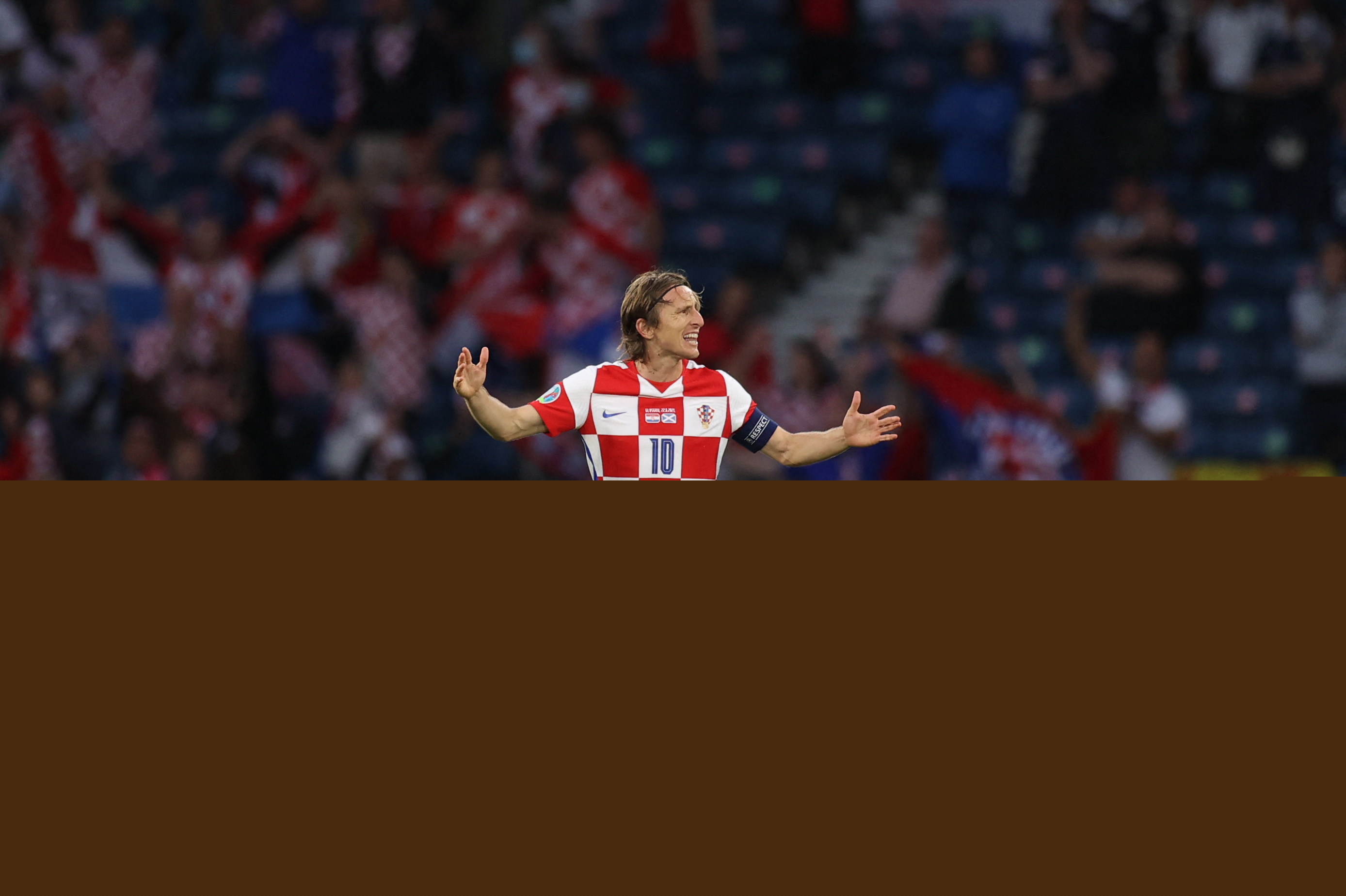 中超：武汉三镇2-0战胜浙江队
