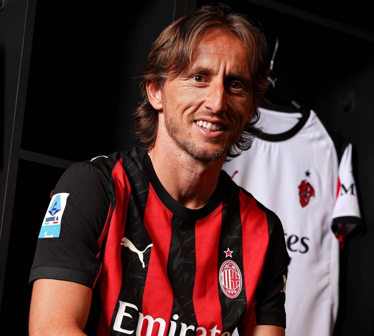 NBA新秀观察：状元秀首战亮眼,