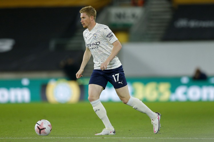 太阳报：巴萨想签15岁新星加布里埃尔，但曼联有信心留下他