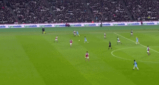 首尔外援后卫亚赞：能够限制住费利佩并不是我一个人的功劳