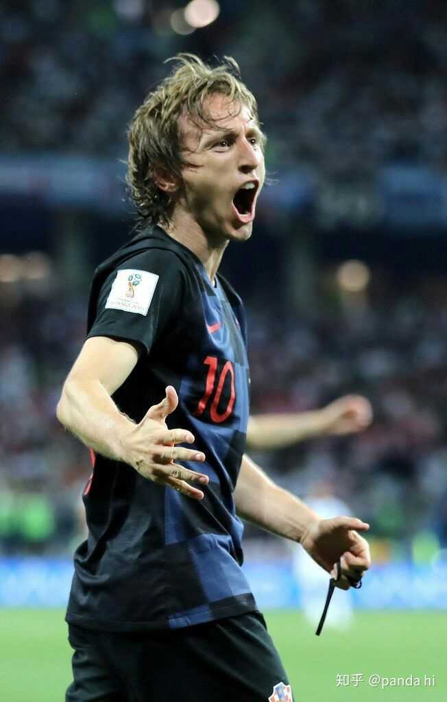 电讯报：杜库雷、齐耶赫等73人联名致信欧足联，要求禁赛以色列