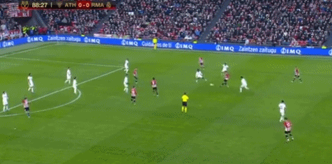 记者：巴萨有人反对买断拉什福德，因他逼抢力度不够&年薪高