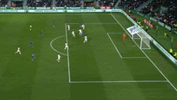 邮报：新主场用地估值存在分歧，曼联可能先买一部分土地开建